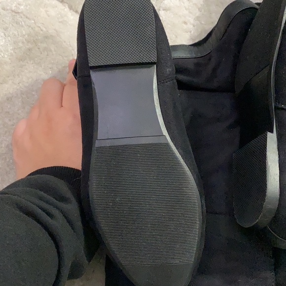 Women Knee High Boots - Picture 4 of 5